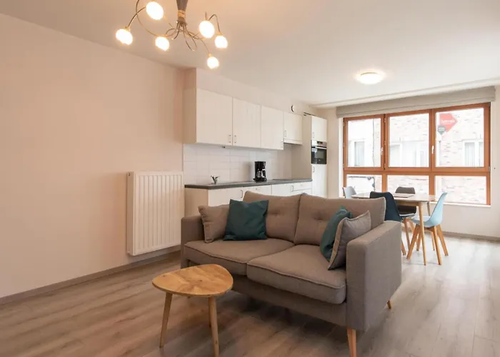 In Near The Остенде